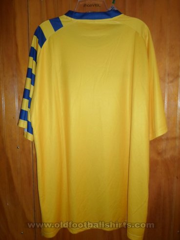 St Lucia Home football shirt 2015 - 2016