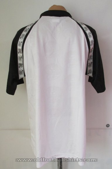 Fiji  Home football shirt 2000 - 2002