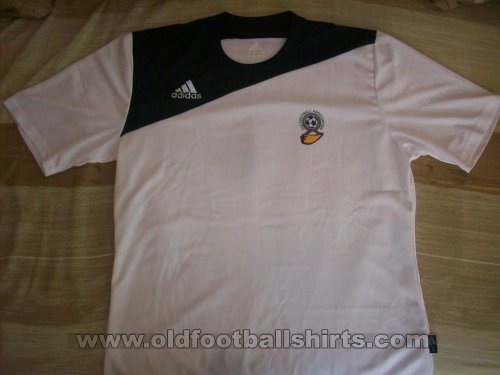 Fiji  Training/Leisure football shirt (unknown year)