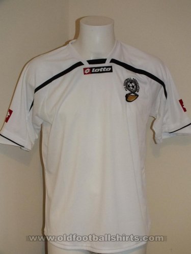 Fiji  Home football shirt 2011