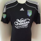 Away football shirt (unknown year)