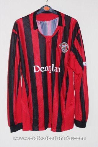 Winchester City Home football shirt (unknown year)