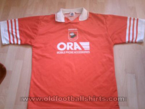 Barnsley Home football shirt 1995 - 1996