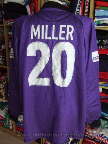 Barnsley Keeper  voetbalshirt  2000 - 2001