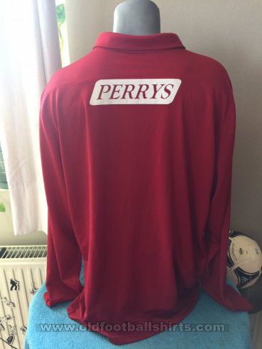 Barnsley Home football shirt 2011 - 2012