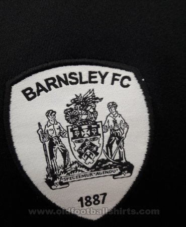 Barnsley Away football shirt 2015 - 2016