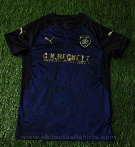 Barnsley Third football shirt 2017 - 2018