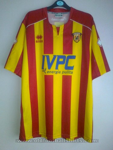 Benevento Calcio Home football shirt 2008 - 2009