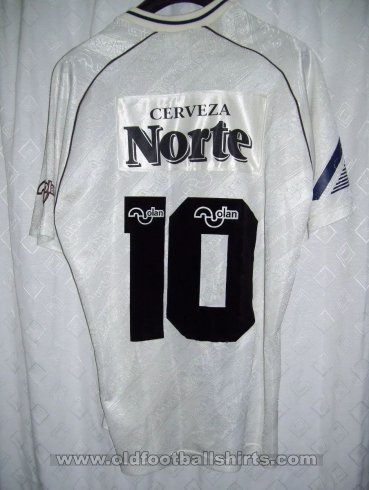 Centro Juventud Antoniana Home football shirt 1997
