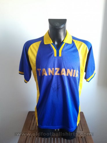 Tanzania Home football shirt 2001 - 2002