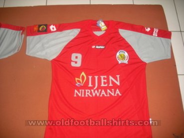 Arema Cronus Away football shirt 2010 - 2011