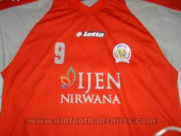 Arema Cronus Away football shirt 2010 - 2011