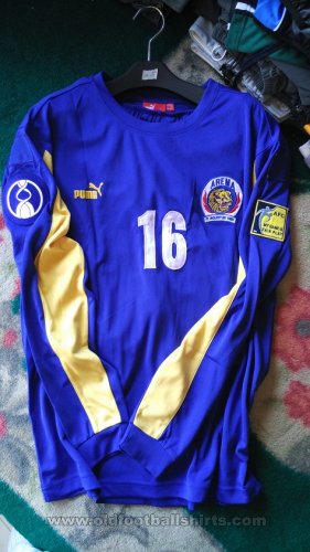Arema Cronus Home football shirt 2007