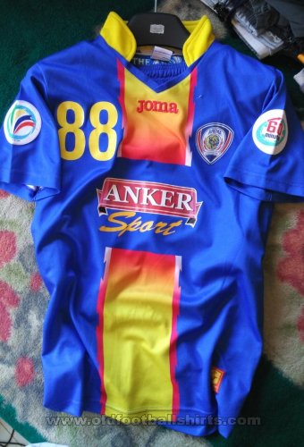 Arema Cronus Home football shirt 2014