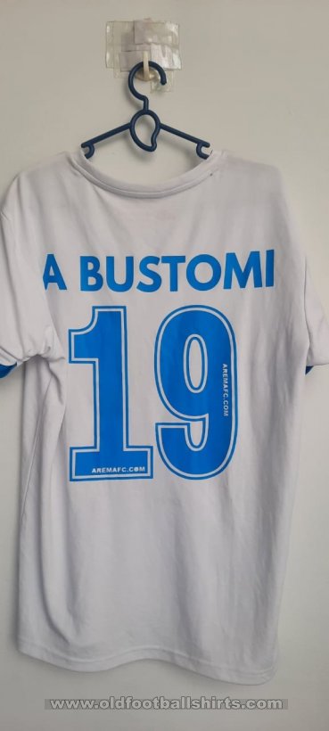 Arema Cronus Away football shirt 2016 - 2017