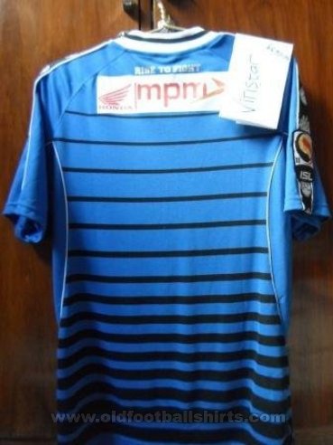 Arema Cronus Retro Replicas football shirt 2011 - 2012