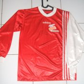 Home football shirt 1997 - 1998
