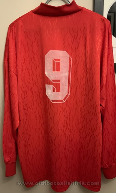 Cliftonville Home football shirt 1993 - 1994
