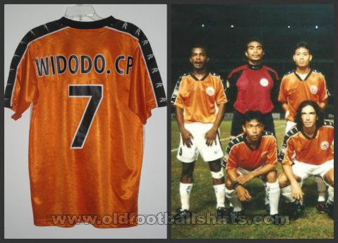 Persija Jakarta Home football shirt 1999 - 2000