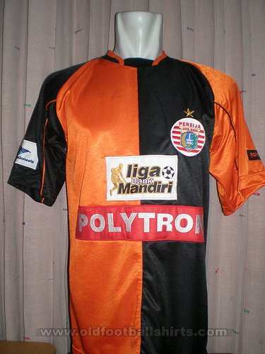 Persija Jakarta τρίτος φανέλα ποδόσφαιρου 2003 - 2004