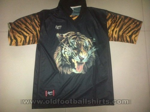 Persija Jakarta Away football shirt 1997 - 1998