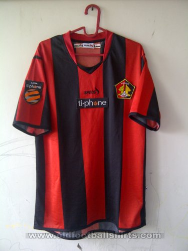 Persik Kediri Away football shirt 2011 - 2012