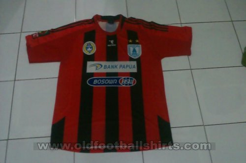 Persipura Jayapura Home football shirt 2008 - 2009