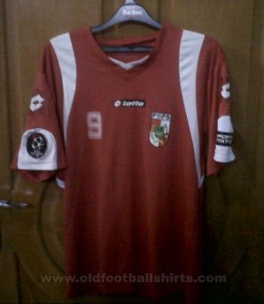 PSPS Pekanbaru Away football shirt 2009 - 2010