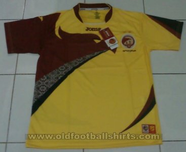 Sriwijaya FC Home football shirt 2012 - 2013