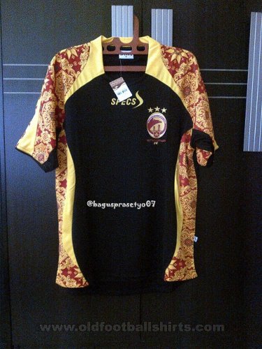 Sriwijaya FC Away football shirt 2011 - 2012