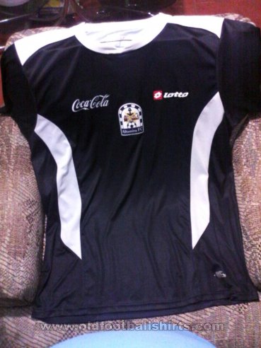 Estudiantes de Altamira Away football shirt 2013