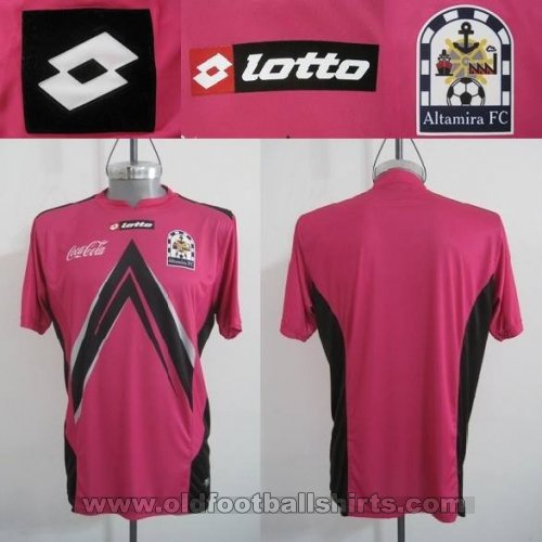 Estudiantes de Altamira Third football shirt 2014 - 2015