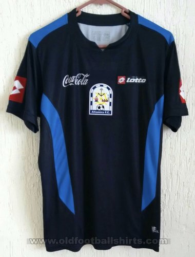 Estudiantes de Altamira Third football shirt 2013