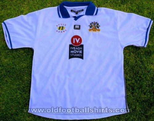 Glenavon Away football shirt 2004 - 2005