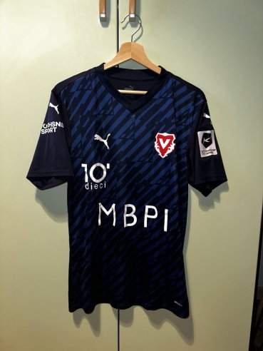 Vaduz Away football shirt 2024 - 2025