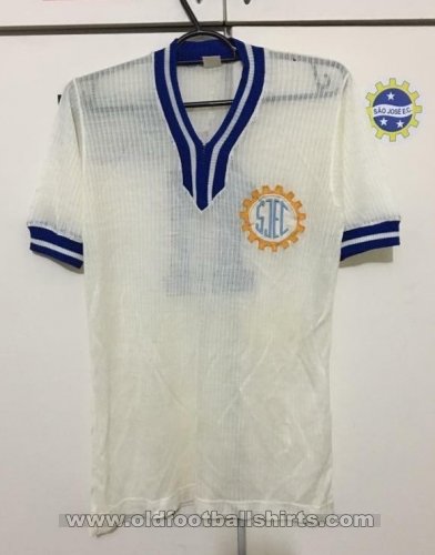 Sao Jose Esporte Clube Away football shirt 1977