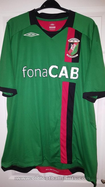 Glentoran Home football shirt 2008 - 2009