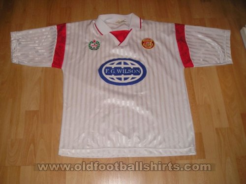 Larne Away football shirt 1997 - 1998