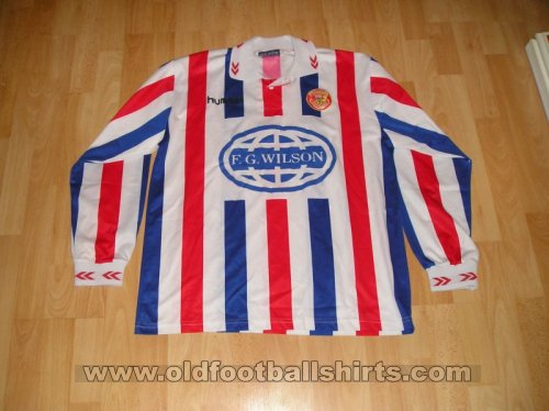 Larne Away football shirt 1996 - 1997