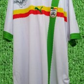 Away football shirt (unknown year)