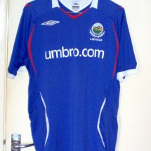 Linfield Home voetbalshirt  2008 - 2009 sponsored by Umbro