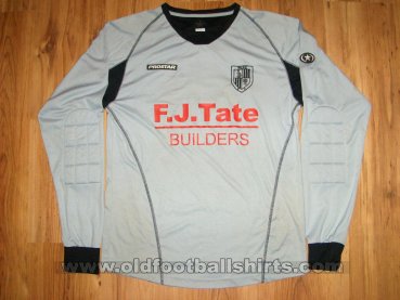 Ware Goalkeeper football shirt (unknown year)