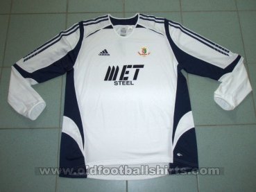 Portadown Away football shirt 2005 - 2006