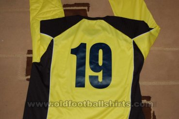 Portadown Goalkeeper football shirt 2006 - 2007
