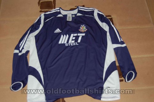 Portadown Away football shirt 2005 - 2006