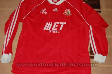 Portadown Home football shirt 2001 - 2002