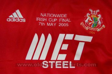 Portadown Home football shirt 2004 - 2005