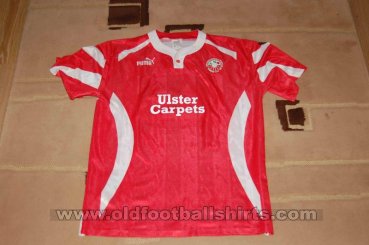 Portadown Home football shirt 1997 - 1998