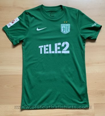 Flora Home football shirt 2019 - 2021