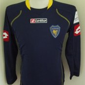 Home football shirt 2010 - 2011